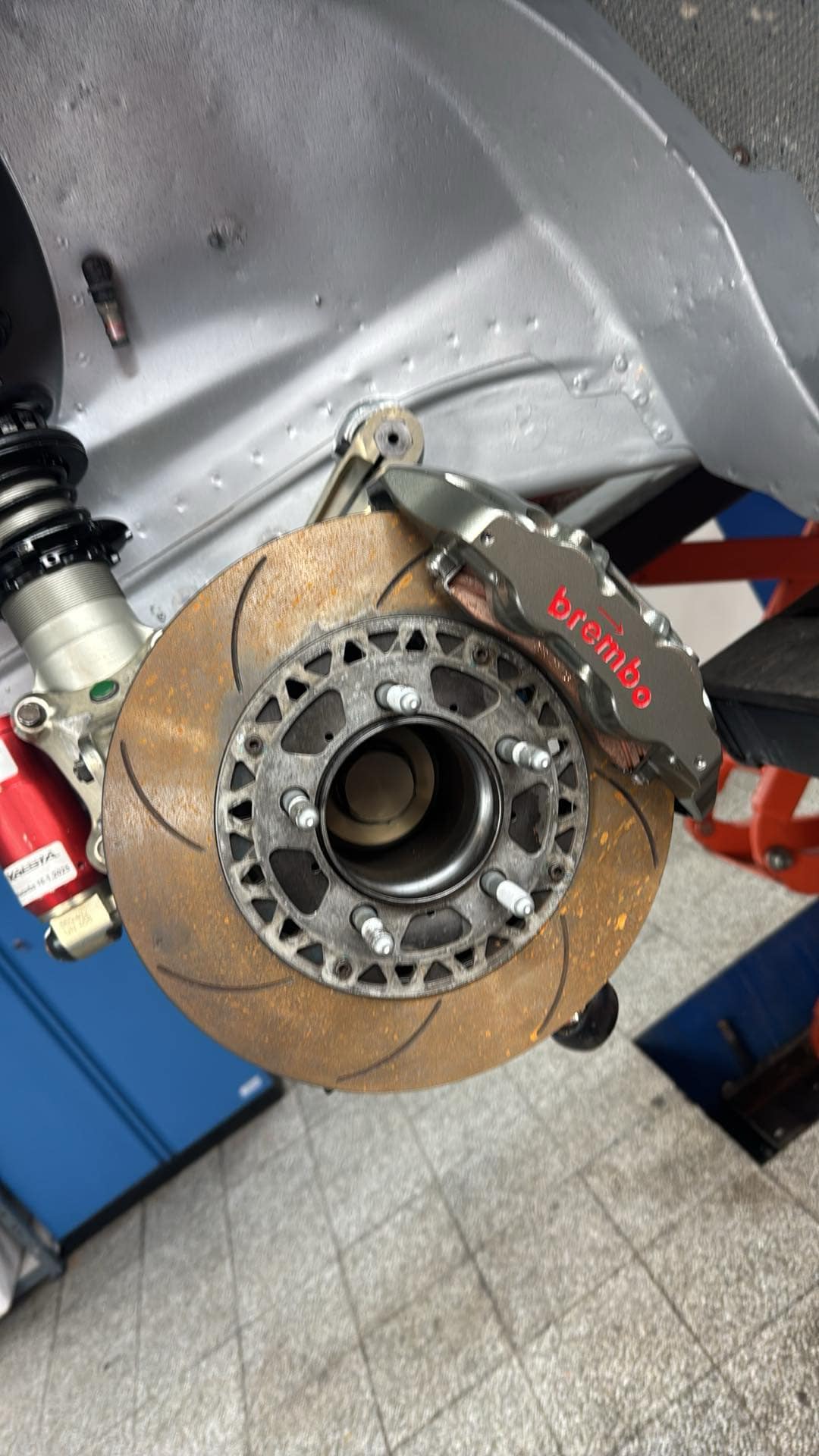 Messenger_creation_68F663DB-66C0-49A1-8E4E-00DAF3B2A29E